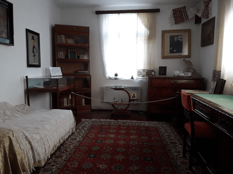 Toparceanu_interior_muzeu